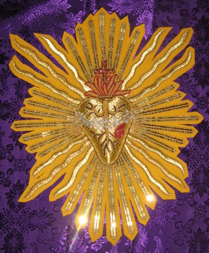 Ornate 11" Sacred Heart Bullion Emblem