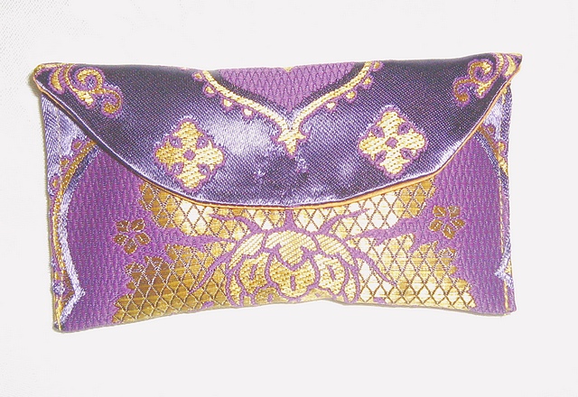 Silk Confessional Stole with matching carry case