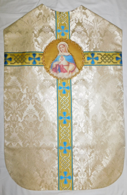 Immaculate Heart of Mary Roman Vestment Set